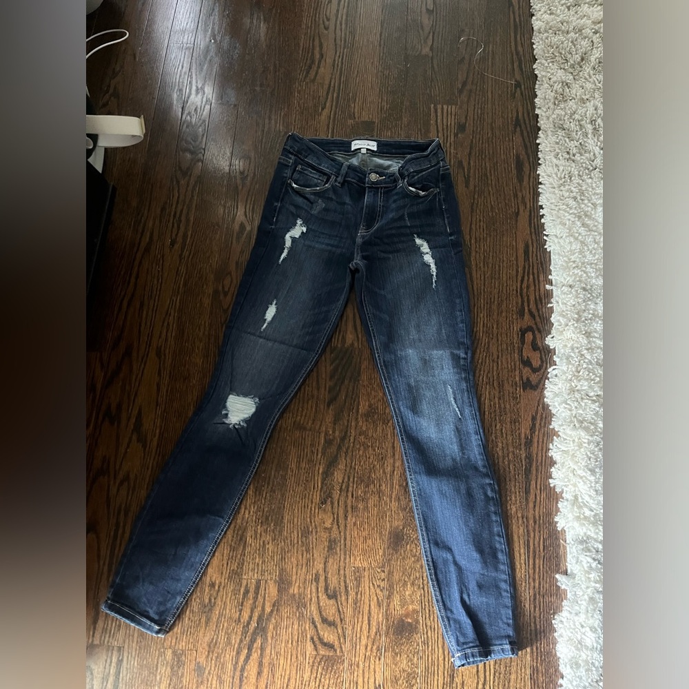 9) studio blue jeans size 26